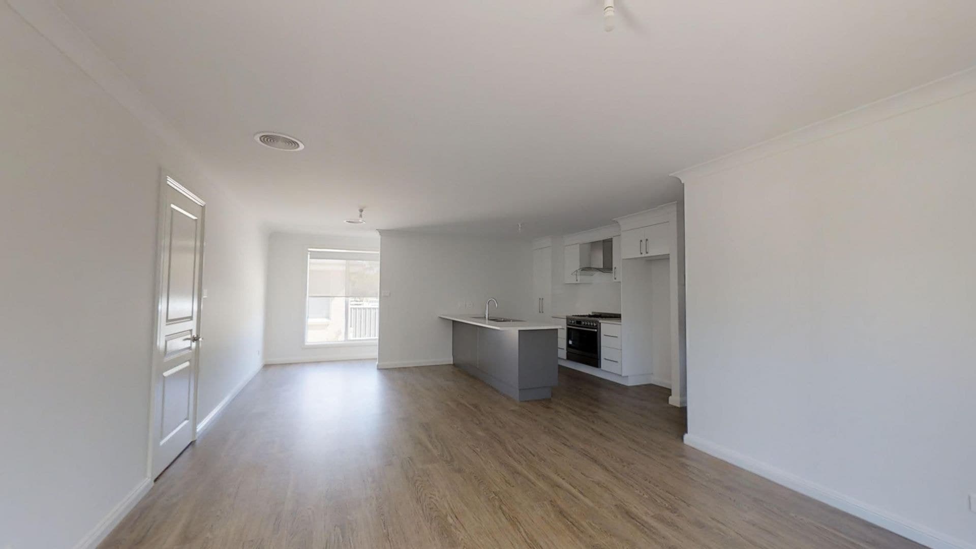 148A Sampson Street Orange NSW, Orange - Thumbnail 2