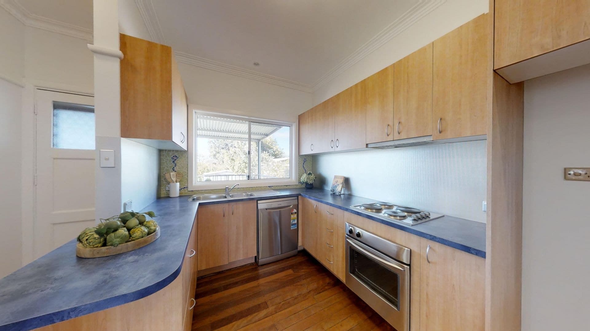 18 Fox Avenue Orange NSW, Orange - Thumbnail 7