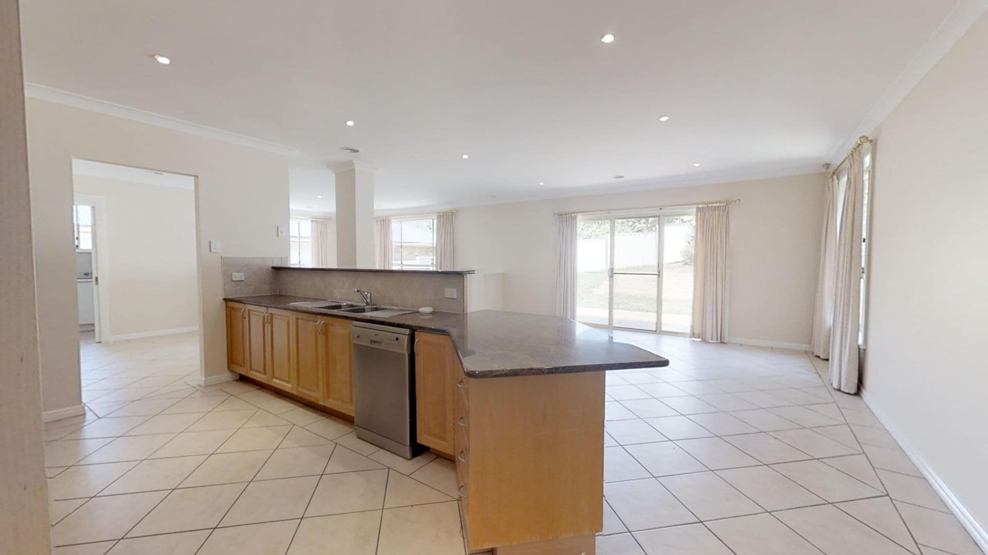 38 Olympic Drive ORANGE NSW, Orange - Thumbnail 6