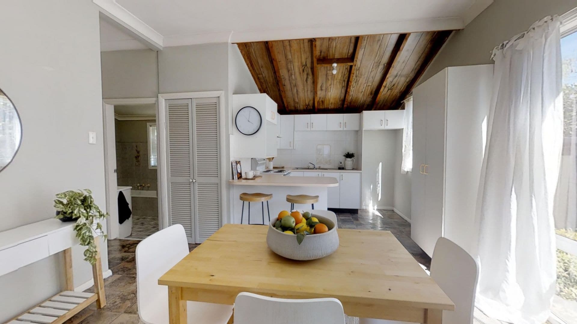 71 Lords Place Orange NSW, Orange - Thumbnail 2