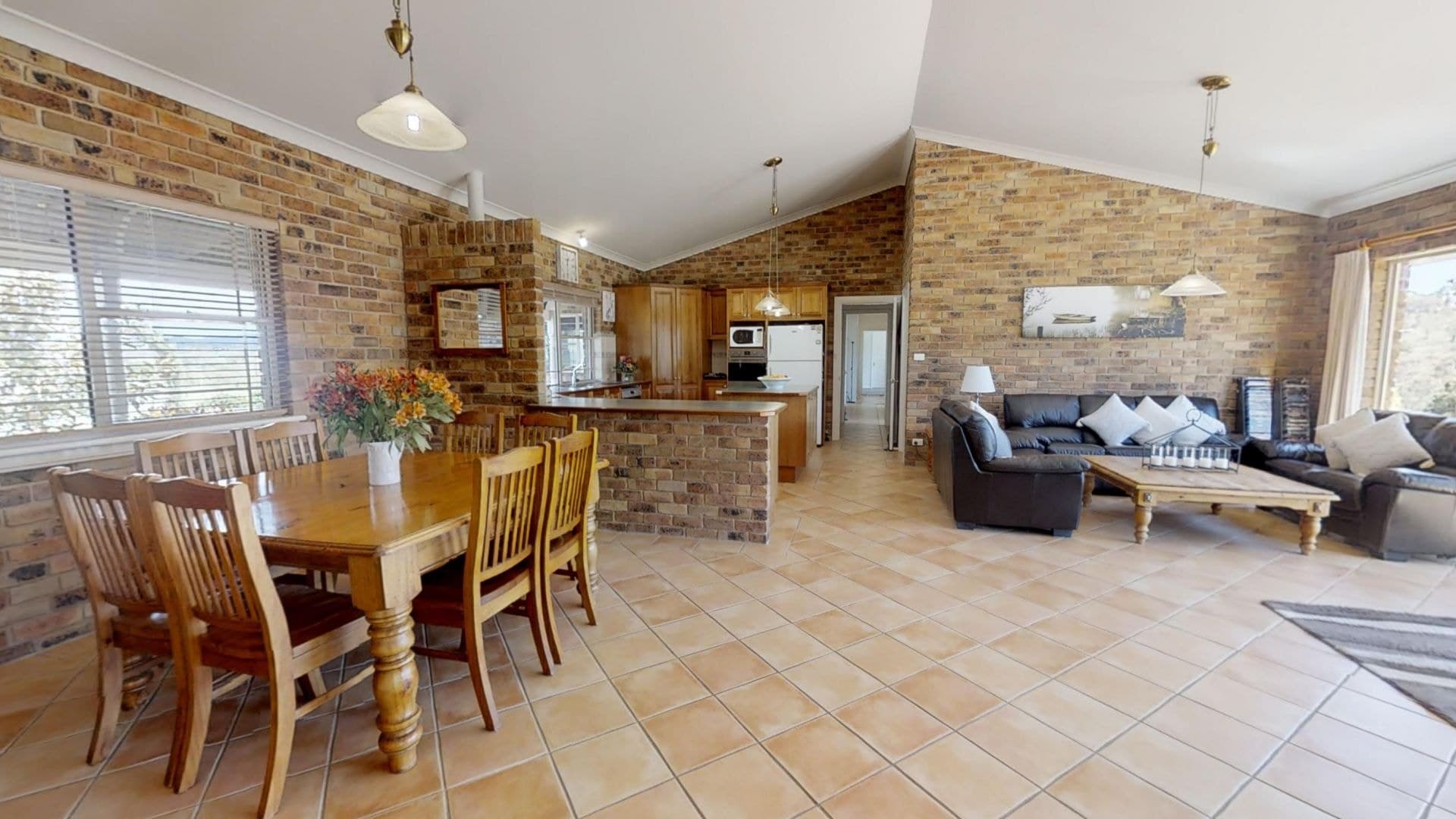 3 Ironbark Road Orange NSW, Orange - Thumbnail 2