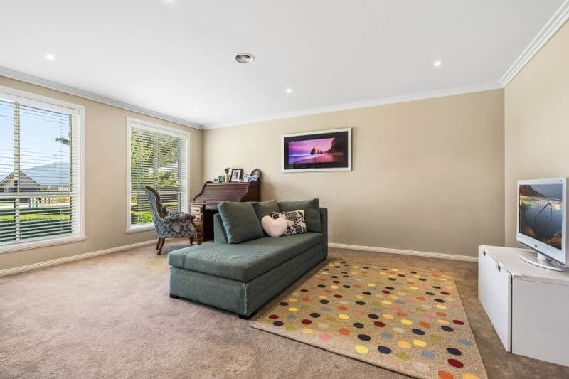 12 McCarron Place Orange NSW, Orange - Thumbnail 4