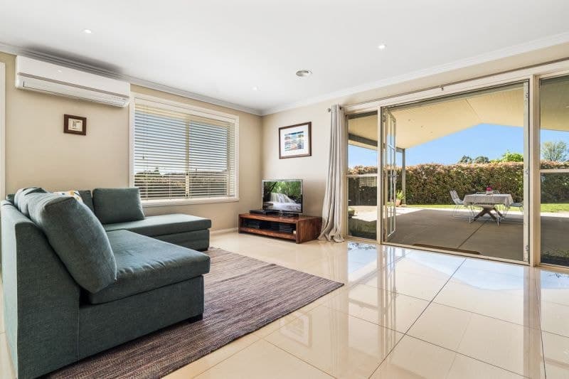 12 McCarron Place Orange NSW, Orange - Thumbnail 6