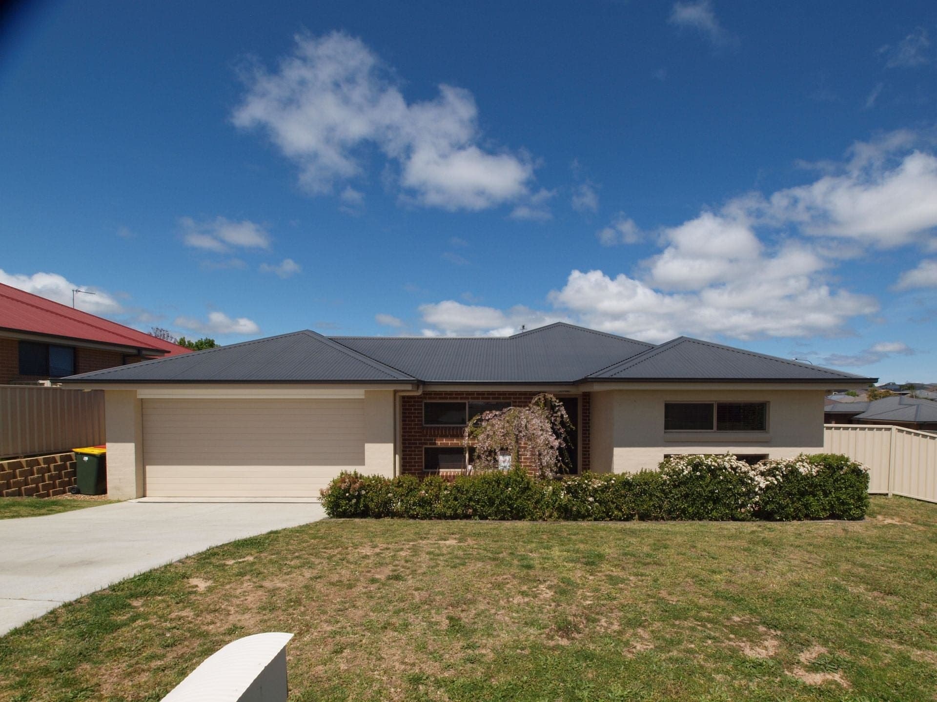 29 Molloy Drive Orange NSW, Orange - Image 1