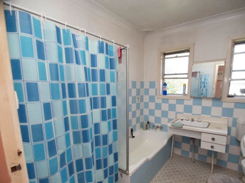 101 Molong Road Orange NSW, Orange - Thumbnail 7