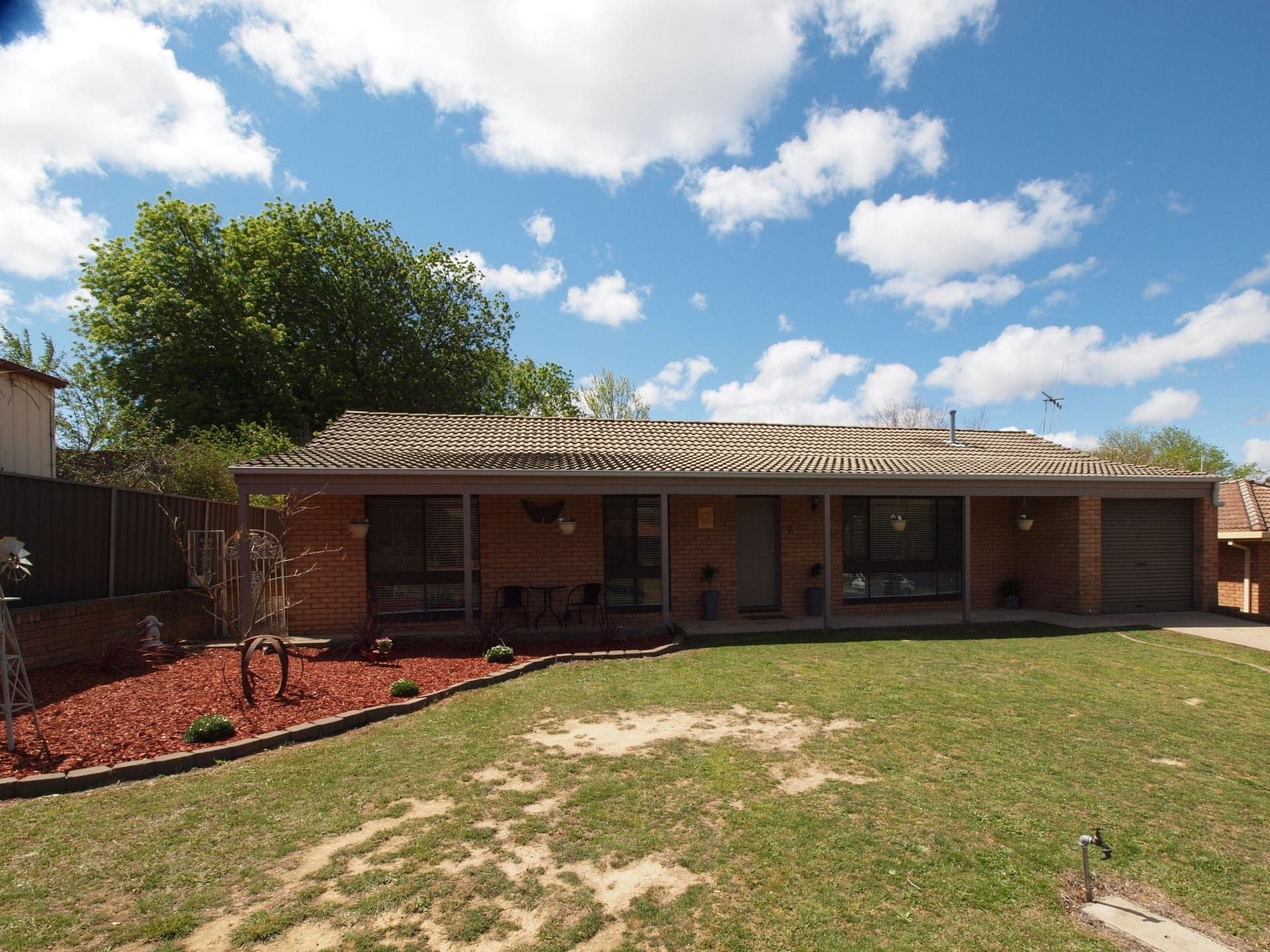 2 Heritage Close Orange NSW, Orange - Image 1