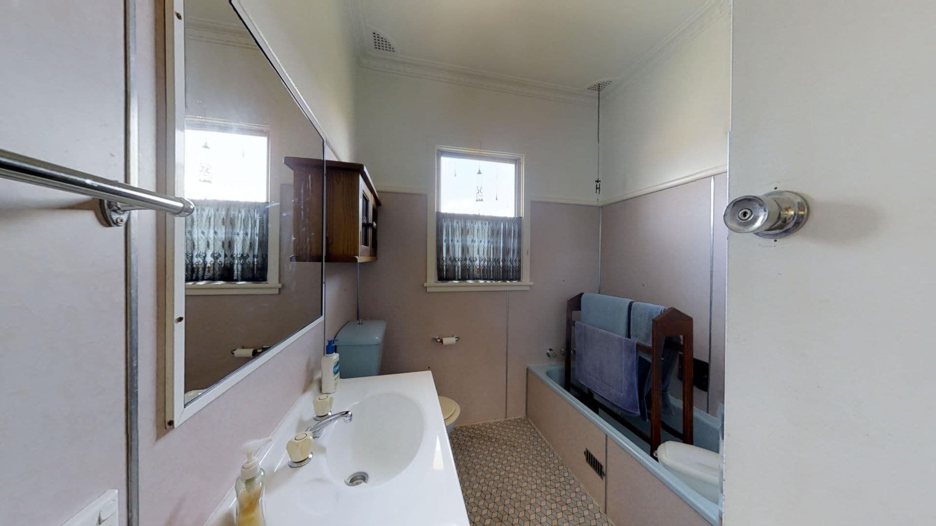 126 Gardiner Road Orange NSW, Orange - Thumbnail 8