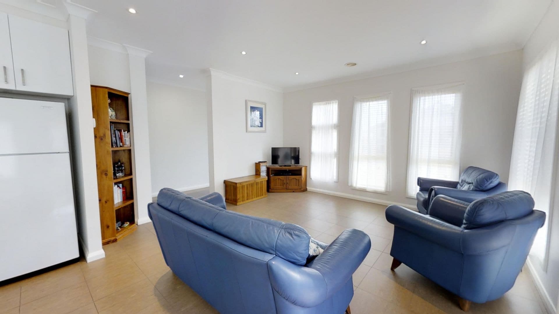 2 Candlebark Crescent Orange NSW, Orange - Thumbnail 4