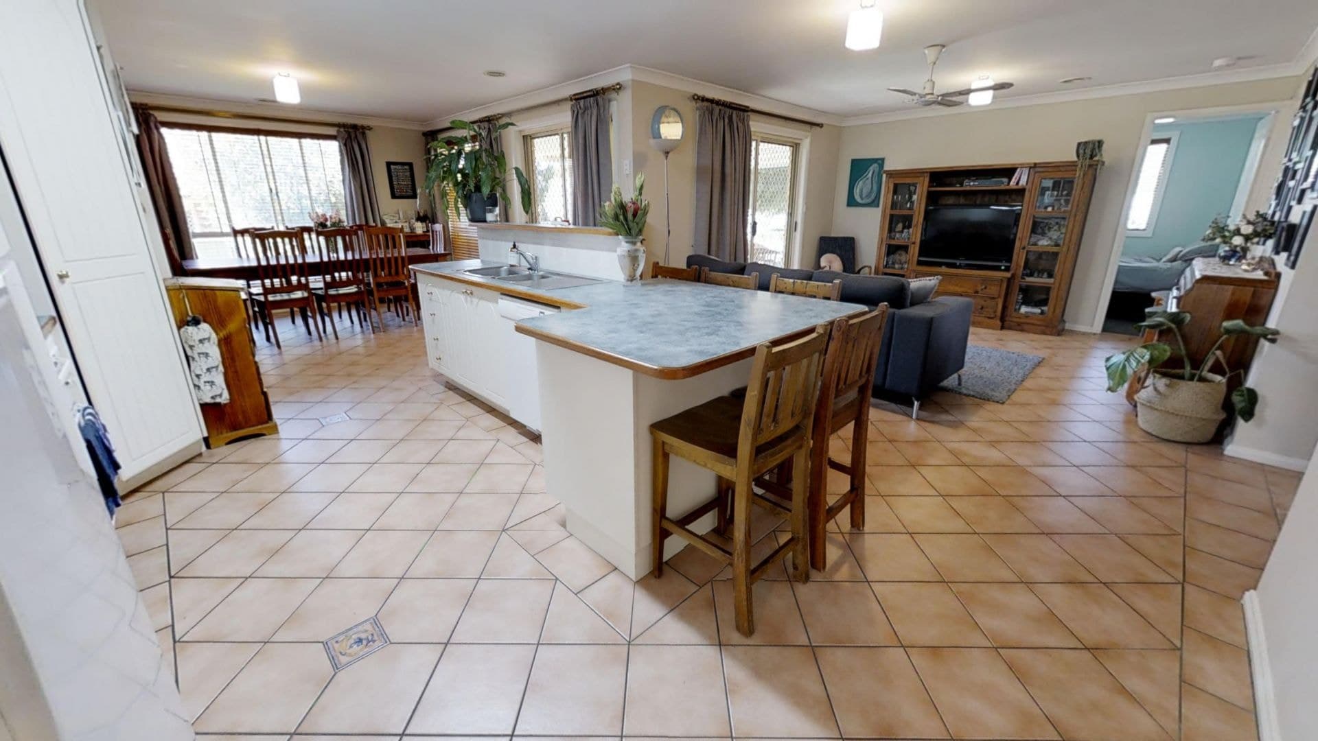 469 Anson Street Orange NSW, Orange - Thumbnail 2