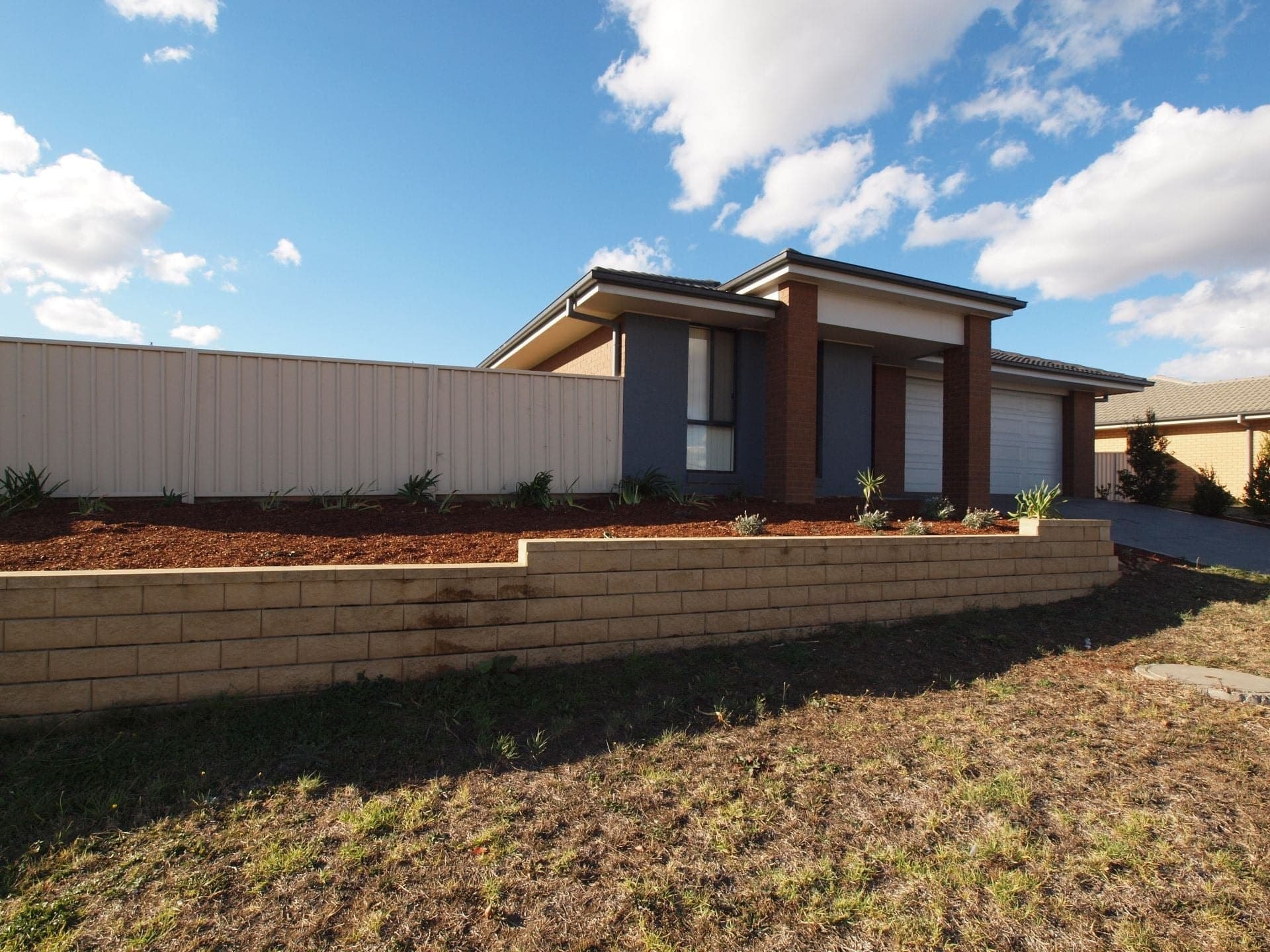 33 Honeyman Drive Orange NSW, Orange - Image 1