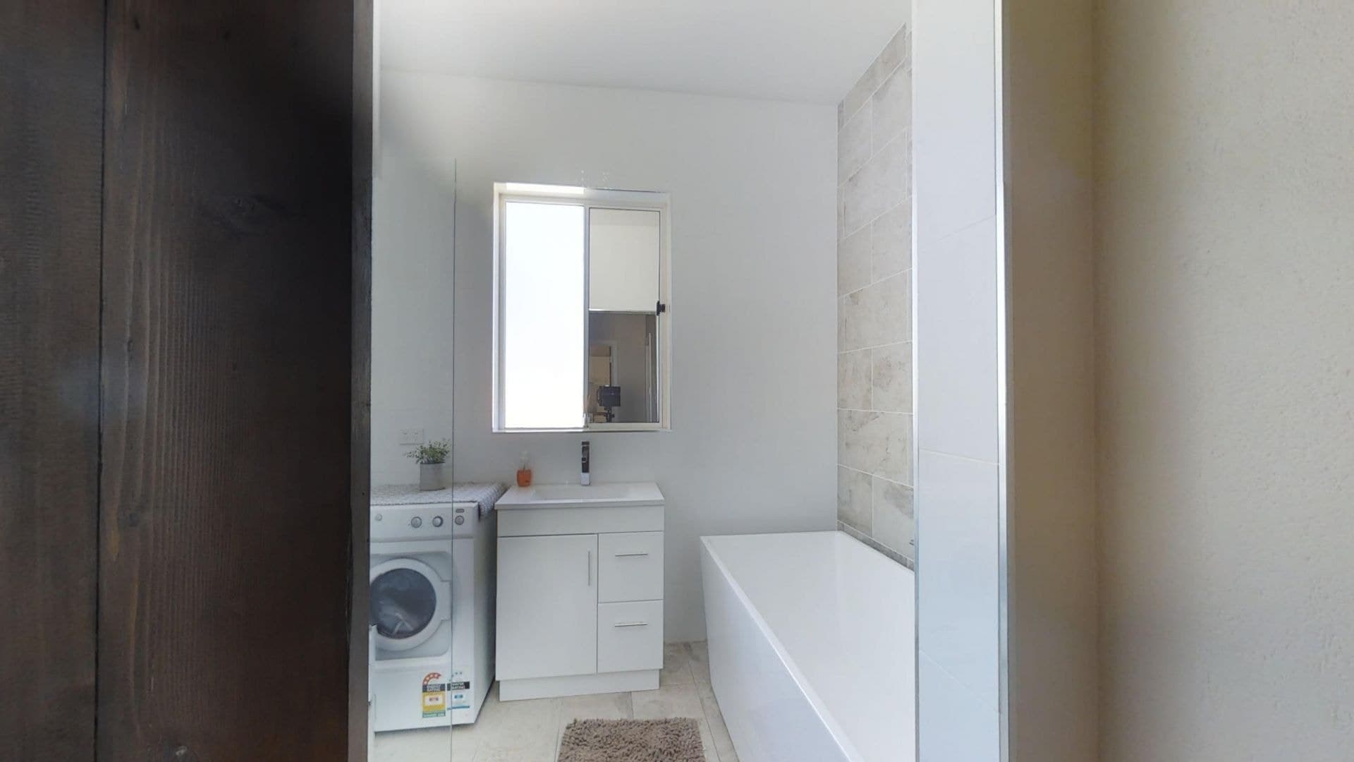 12 Endsleigh Avenue Orange NSW, Orange - Thumbnail 8