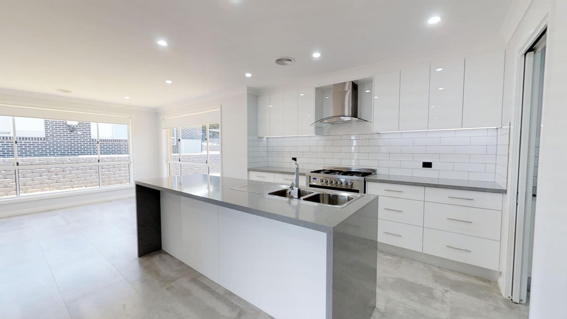 26 Buckland Drive Orange NSW, Orange - Thumbnail 3