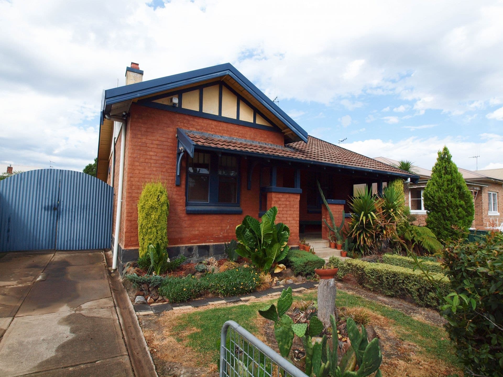 18 Garden Street Orange NSW, Orange - Image 1