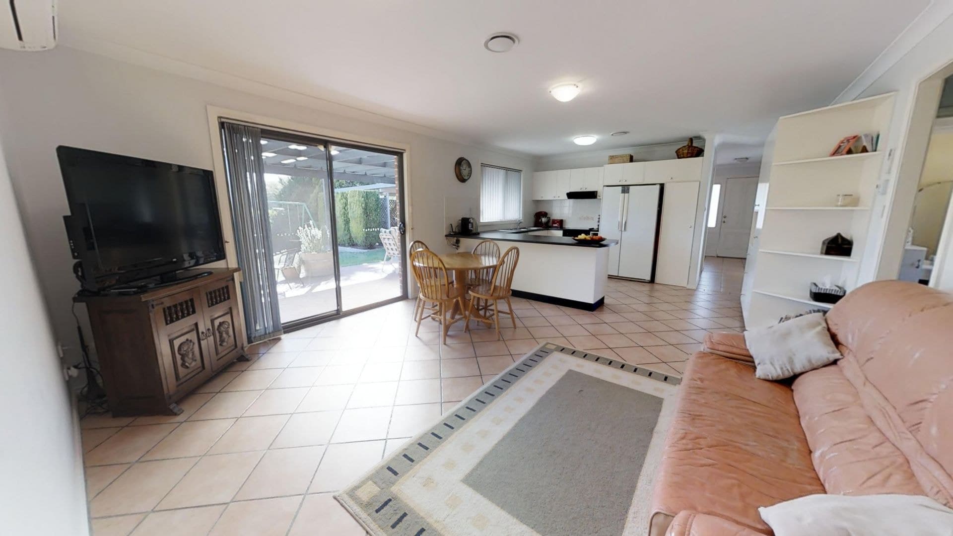 17 Agland Crescent Orange NSW, Orange - Thumbnail 4