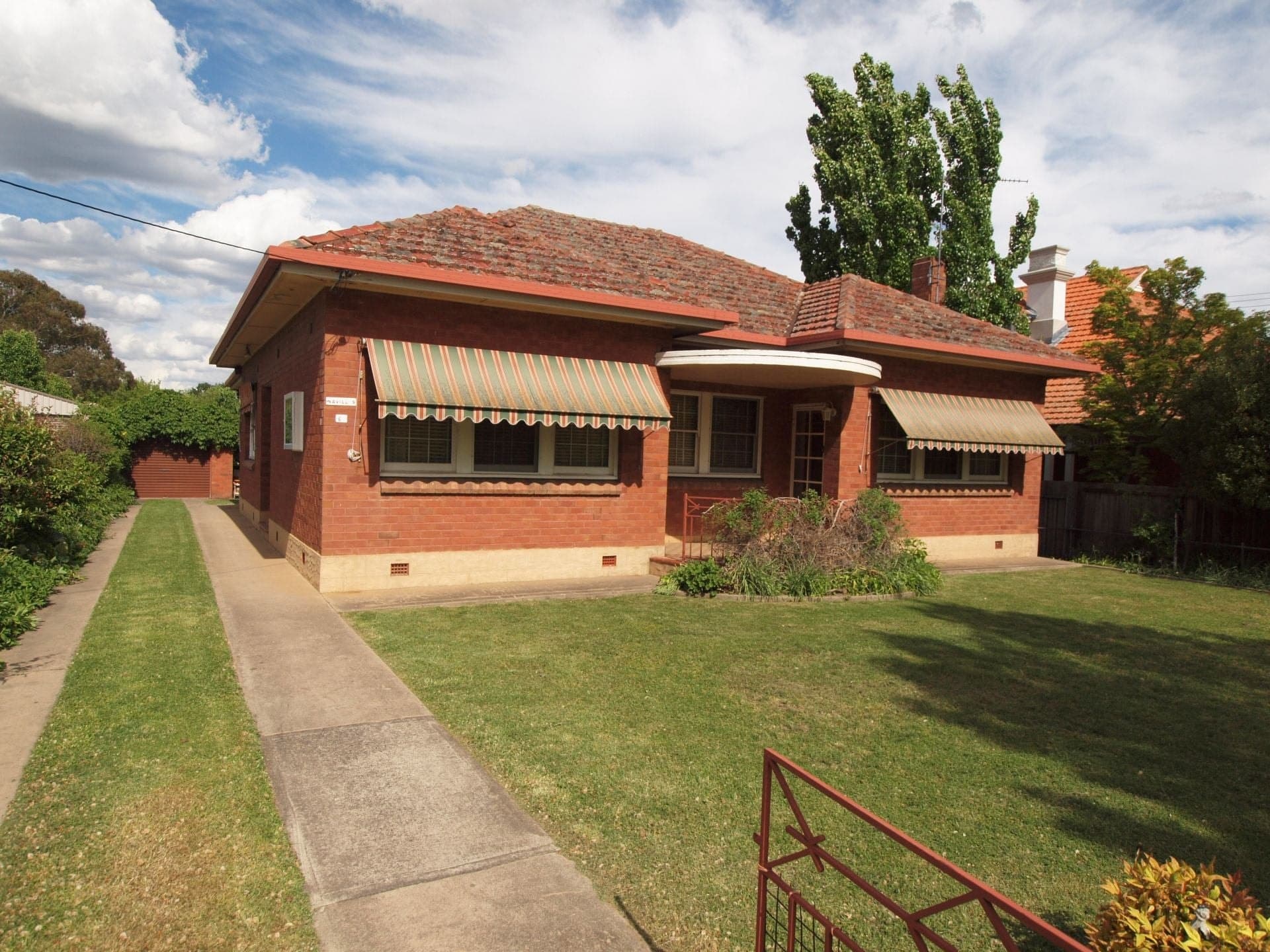 6 Sale Street Orange NSW, Orange - Image 1
