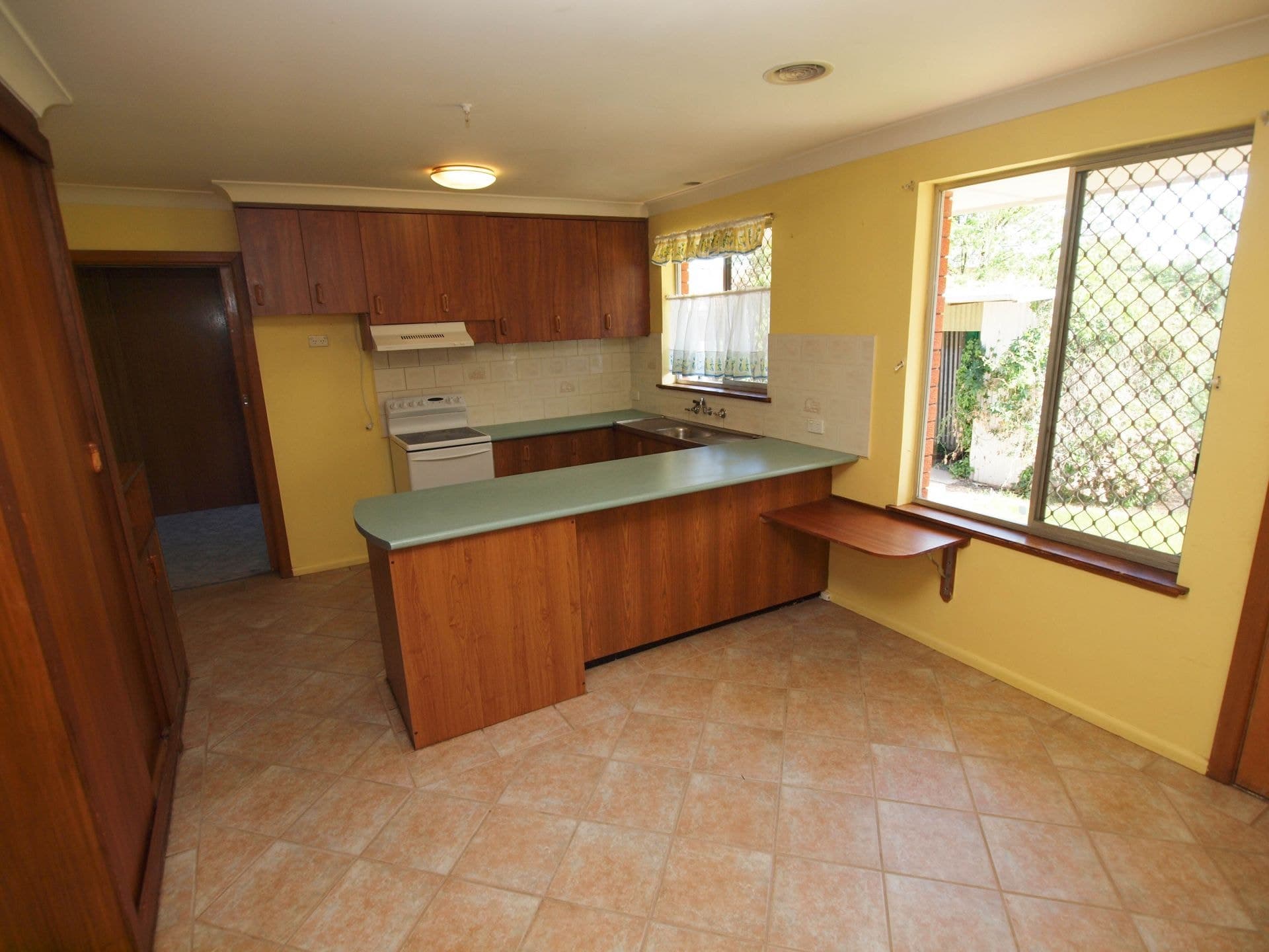 5 Endeavour Avenue Orange NSW, Orange - Thumbnail 2