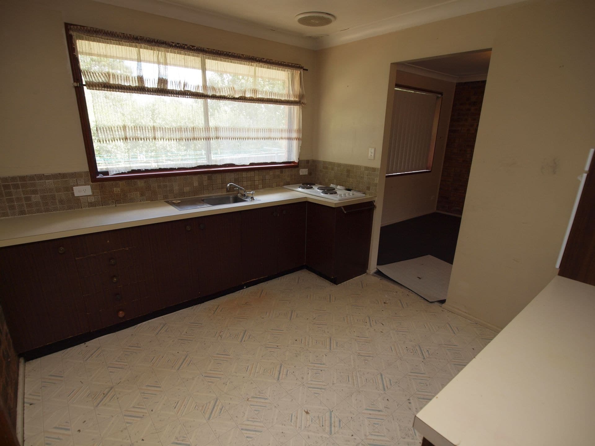 4/159 Sampson Street Orange NSW, Orange - Thumbnail 3