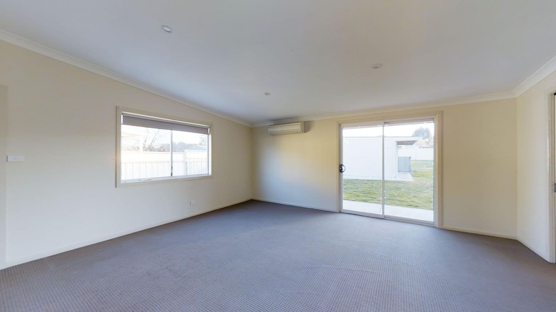 87 Kenna Street Orange NSW, Orange - Thumbnail 4