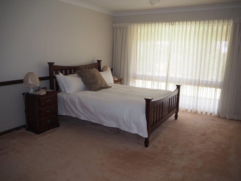 522 Burrendong Way Orange NSW, Orange - Thumbnail 8