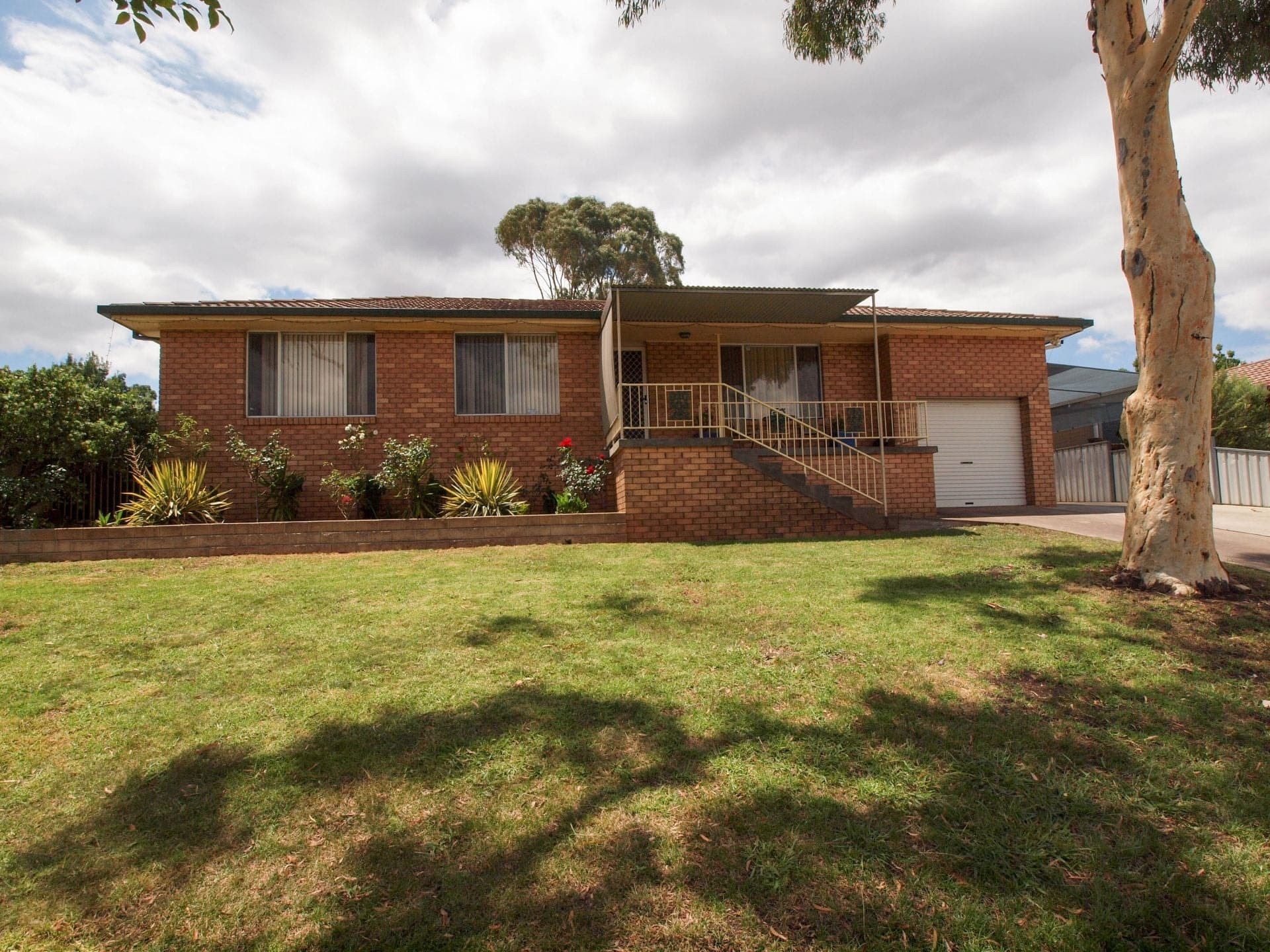 12 Kent Avenue Orange NSW, Orange - Image 1