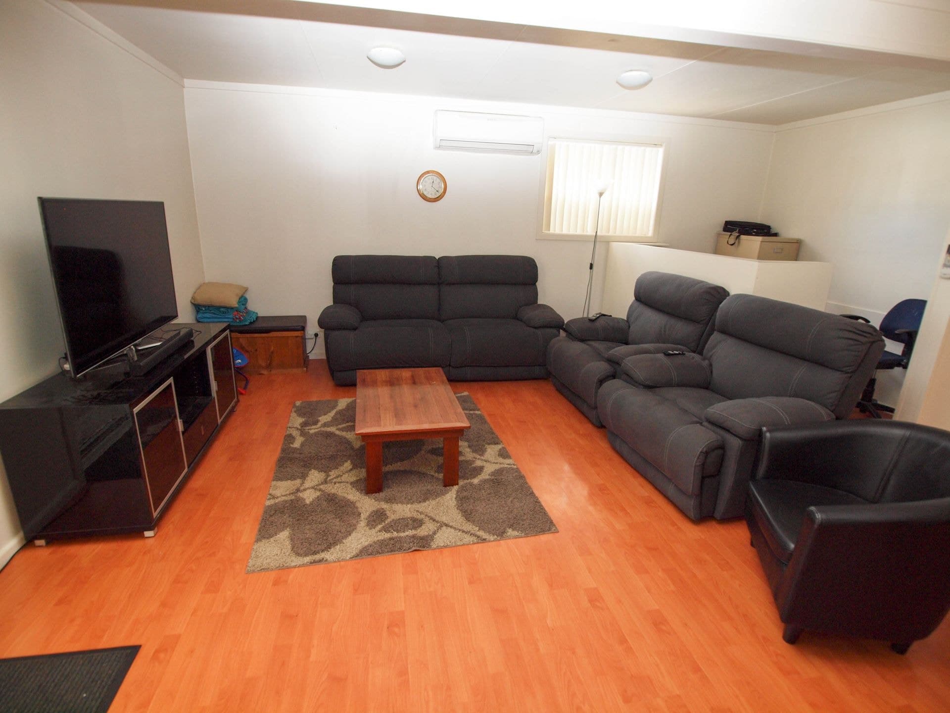 12 Kent Avenue Orange NSW, Orange - Thumbnail 2