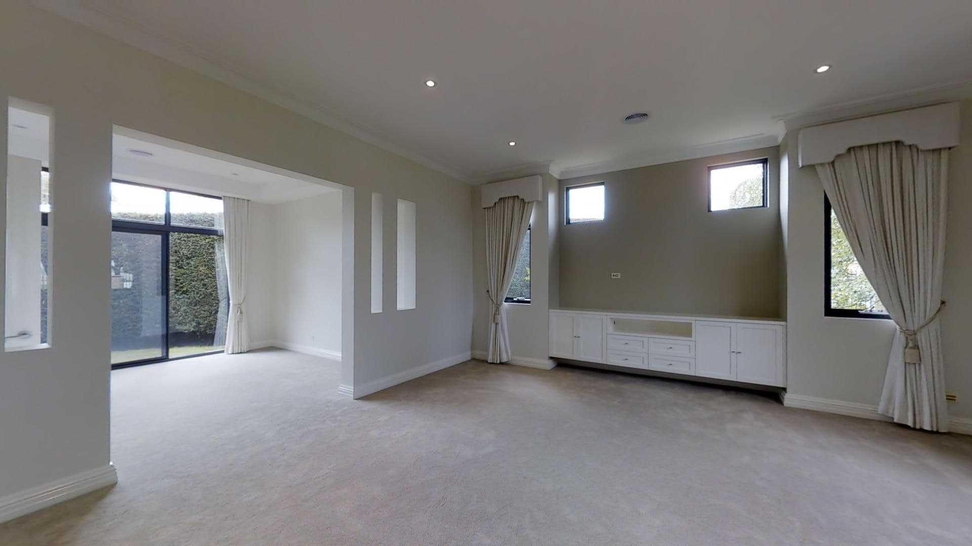 16 Roselawn Drive Orange NSW, Orange - Thumbnail 3