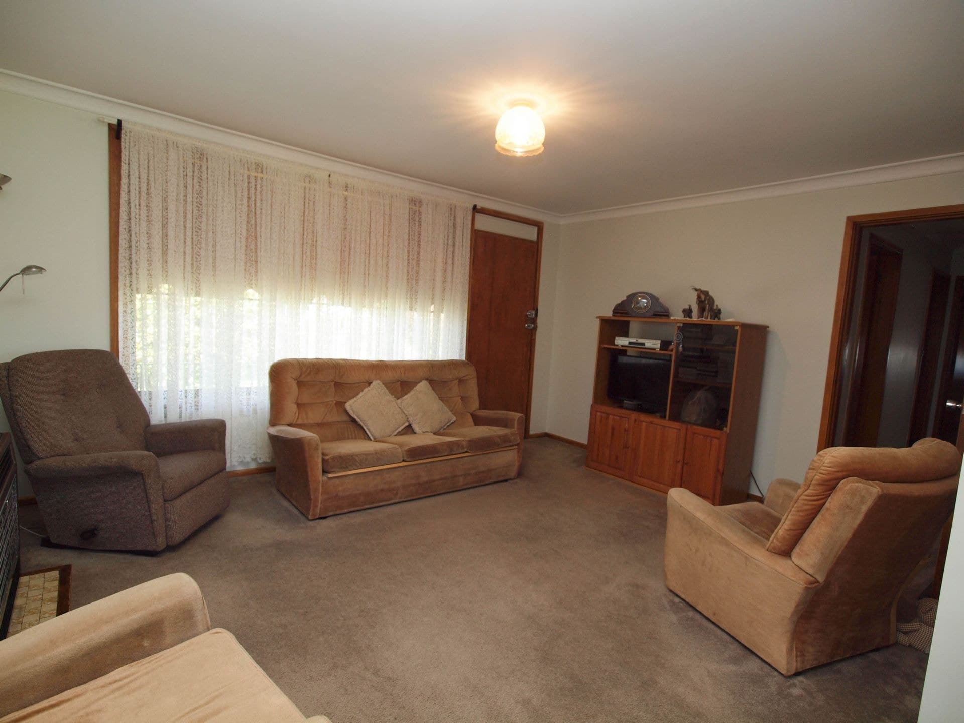 29 Cassey Crescent Orange NSW, Orange - Thumbnail 7