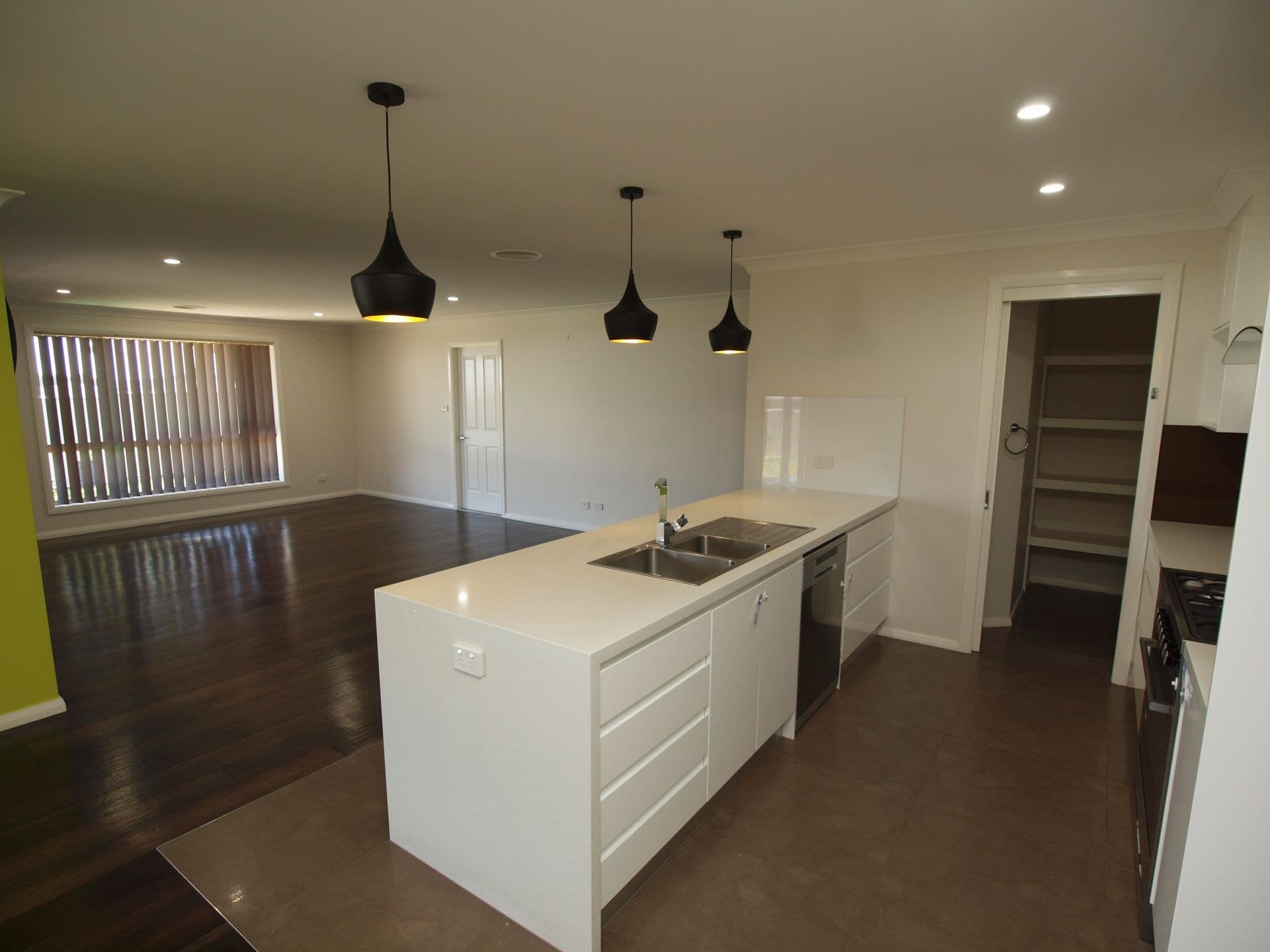 31 Valencia Drive Orange NSW, Orange - Thumbnail 2
