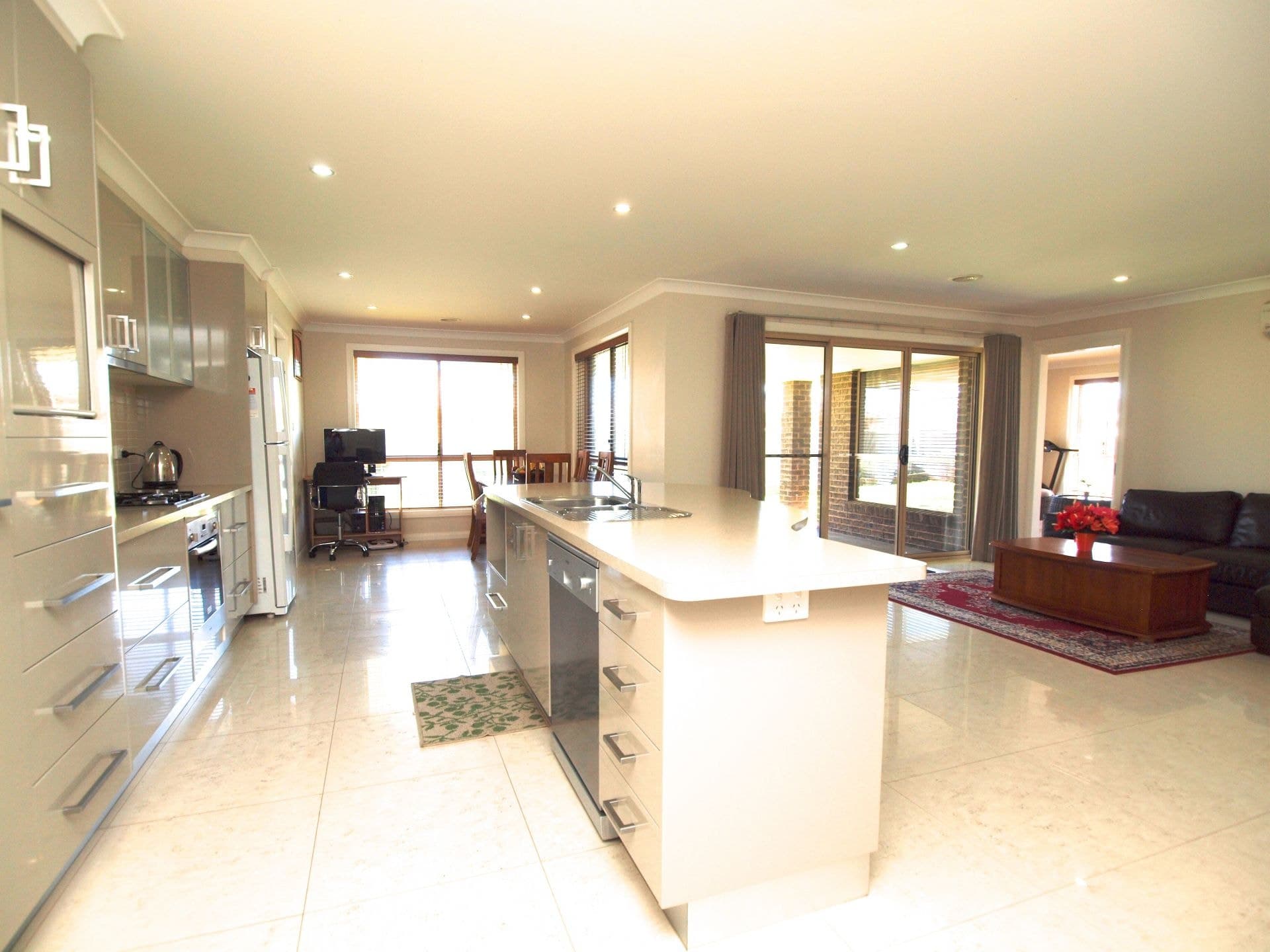 6 Candlebark Crescent Orange NSW, Orange - Thumbnail 5