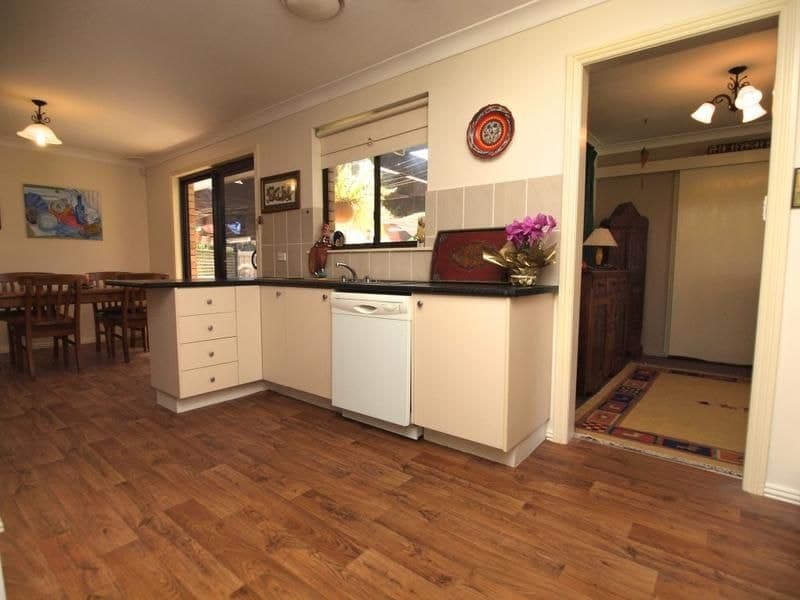 31 Wakeford Street Orange NSW, Orange - Thumbnail 4