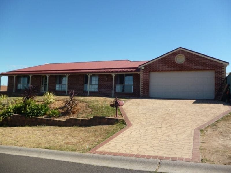 1 Duncanson Drive ORANGE NSW, Orange - Image 1