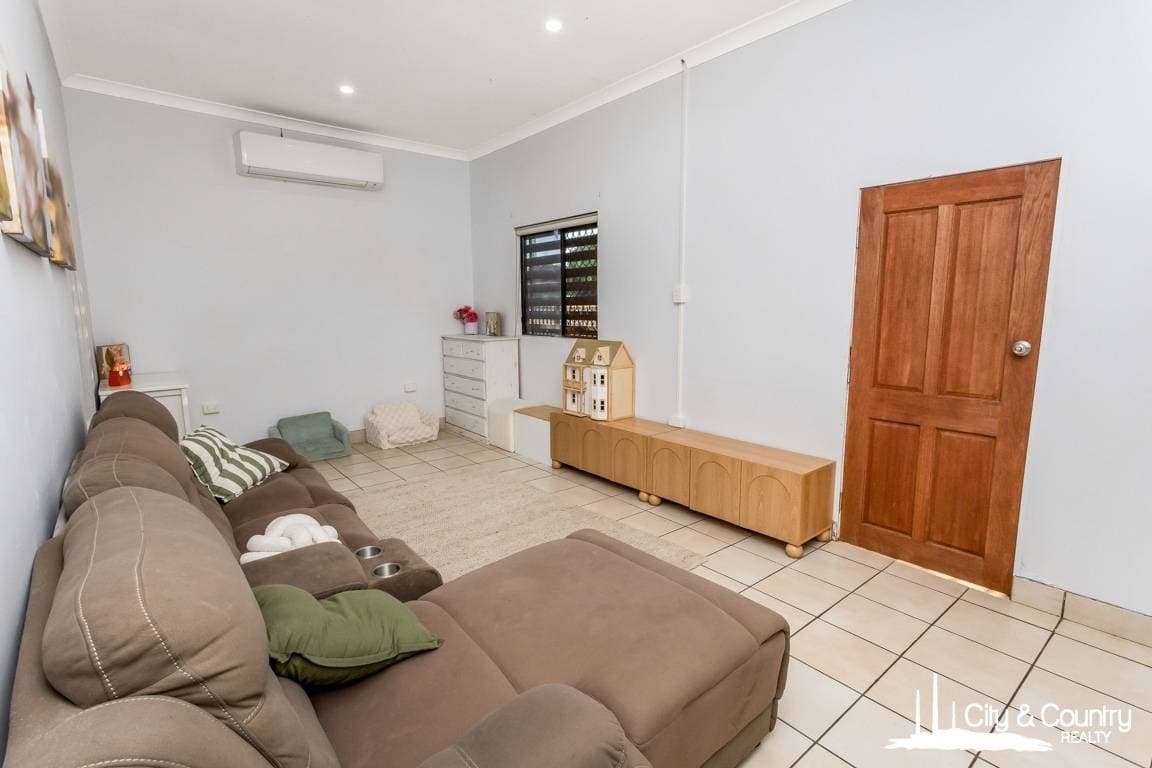 126 Miles Street, Mount Isa, Mount Isa - Thumbnail 5