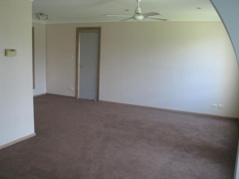 3 Sunrise Way ORANGE NSW, Orange - Thumbnail 2