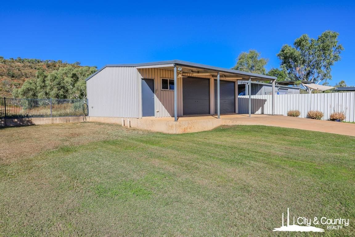 69 Darling Crescent, Mount Isa, Mount Isa - Thumbnail 3