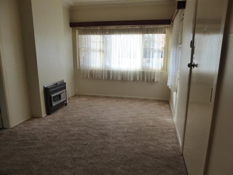 124 Bathurst Road ORANGE NSW, Orange - Thumbnail 3