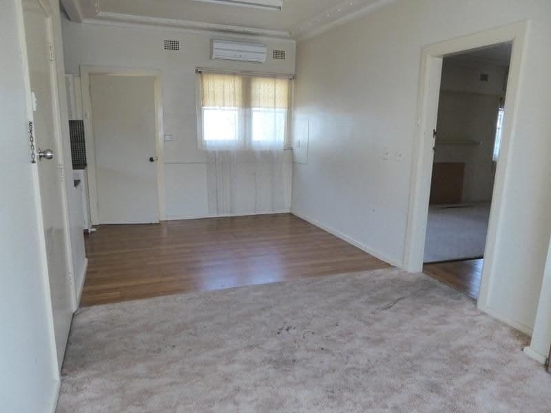 124 Bathurst Road ORANGE NSW, Orange - Thumbnail 4