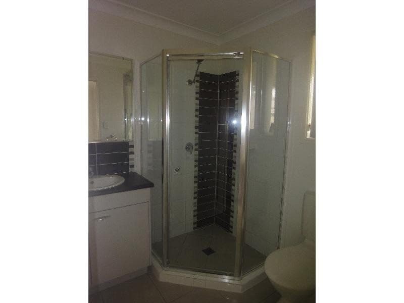 49 Honeyman Drive ORANGE NSW, Orange - Thumbnail 2