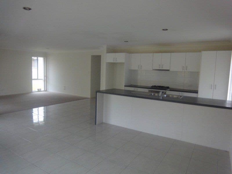 49 Honeyman Drive ORANGE NSW, Orange - Thumbnail 4
