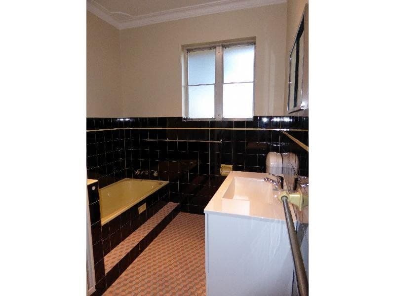 136 Gardiner Road ORANGE NSW, Orange - Thumbnail 8