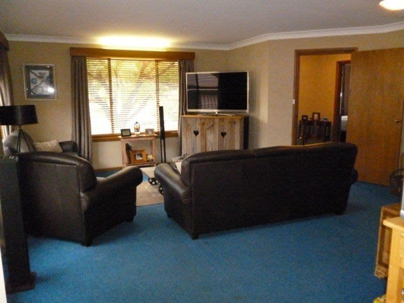 21 Burrendong Way ORANGE NSW, Orange - Thumbnail 2