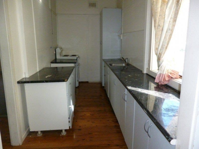 27 Buna Street ORANGE NSW, Orange - Thumbnail 3