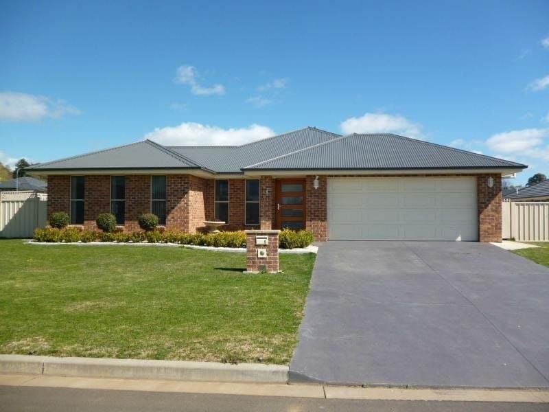 8 The Poplars Drive ORANGE NSW, Orange - Image 1