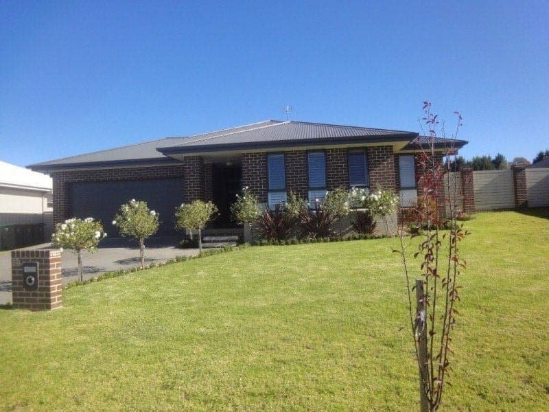 59 Carwoola Drive ORANGE NSW, Orange - Image 1