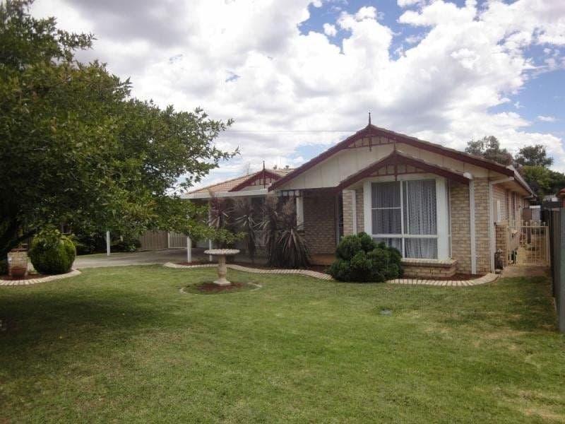 7 Newman Street ORANGE NSW, Orange - Image 1