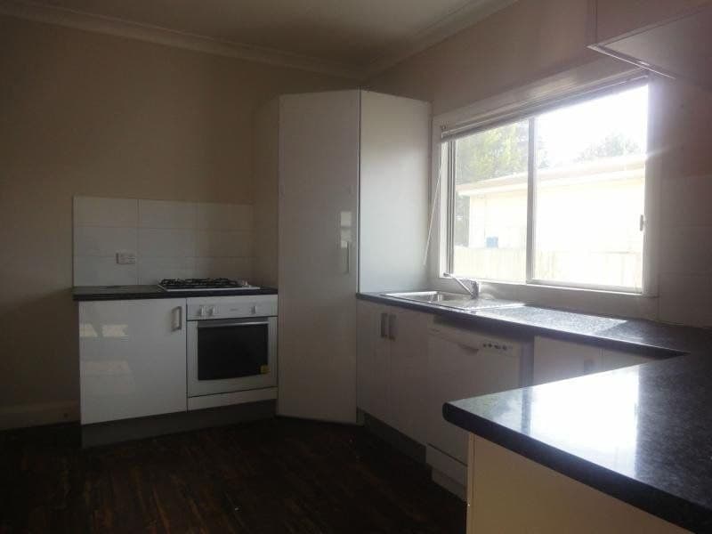 42 Tynan Street ORANGE NSW, Orange - Thumbnail 2