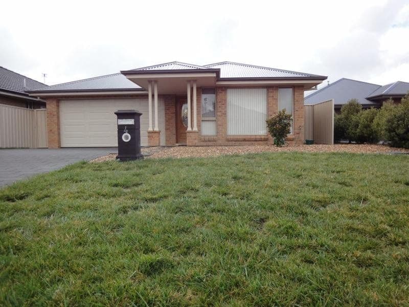 4 Onyx Place ORANGE NSW, Orange - Thumbnail 2
