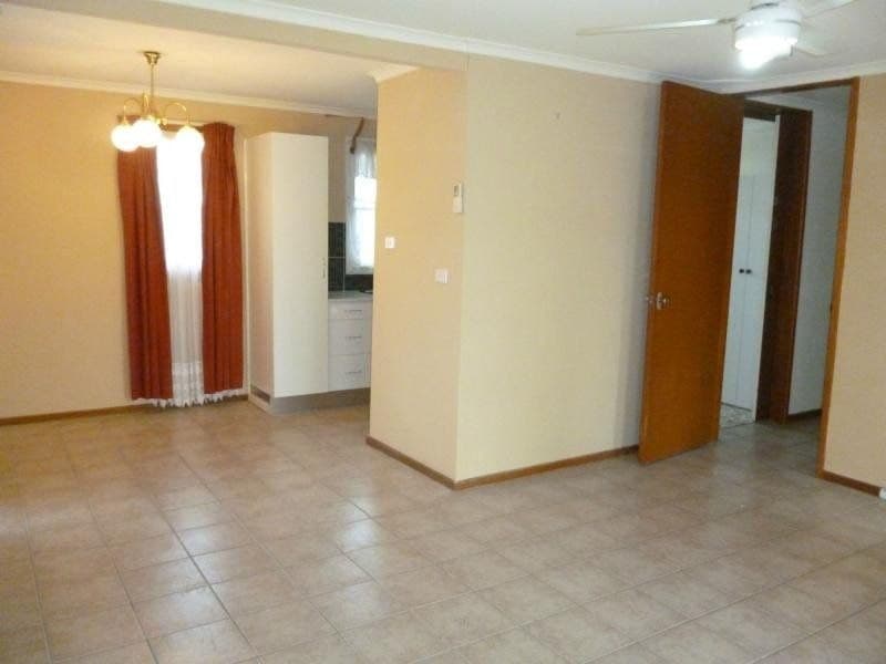 192 Spring Street ORANGE NSW, Orange - Thumbnail 3