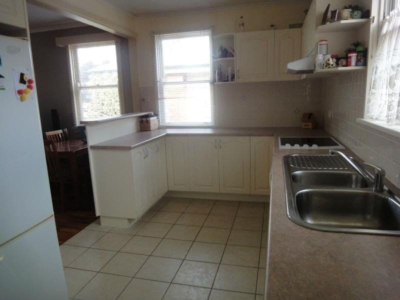 5 Prunus Avenue ORANGE NSW, Orange - Thumbnail 4