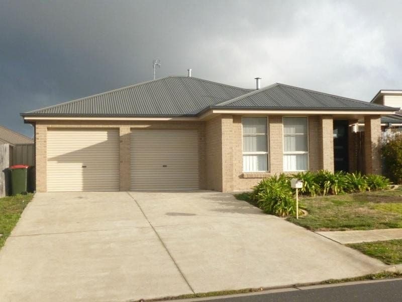 14 Romano Drive ORANGE NSW, Orange - Image 1