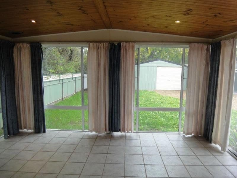 124 Woodward Street ORANGE NSW, Orange - Thumbnail 6